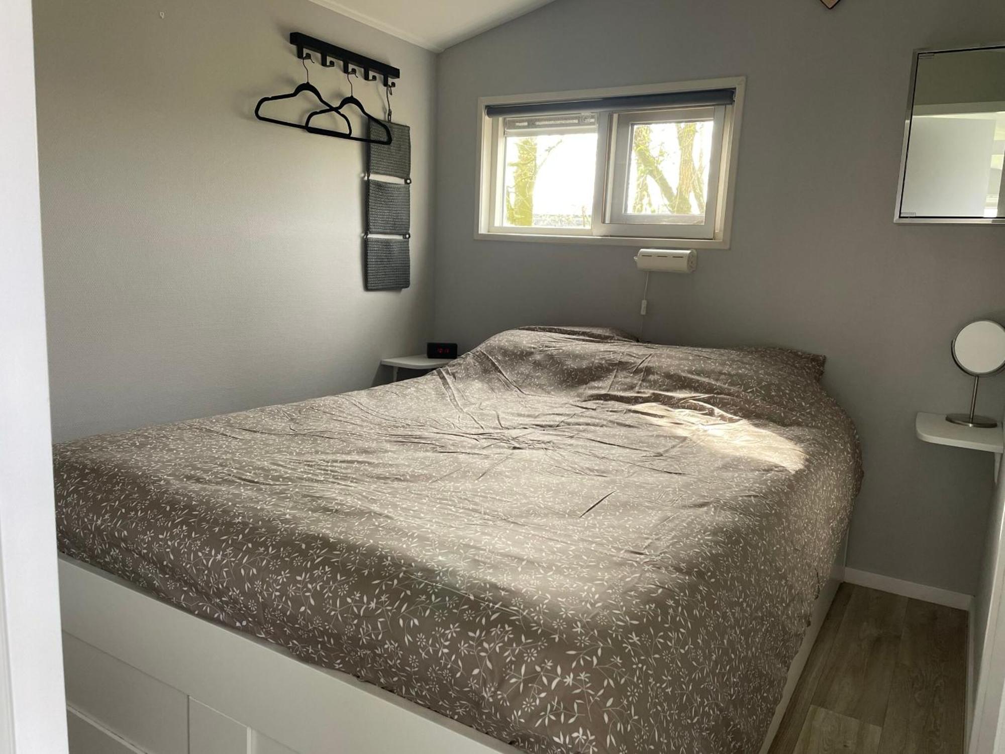 Luxe Chalet Friesland I14 - 5 Pers Westergeest المظهر الخارجي الصورة
